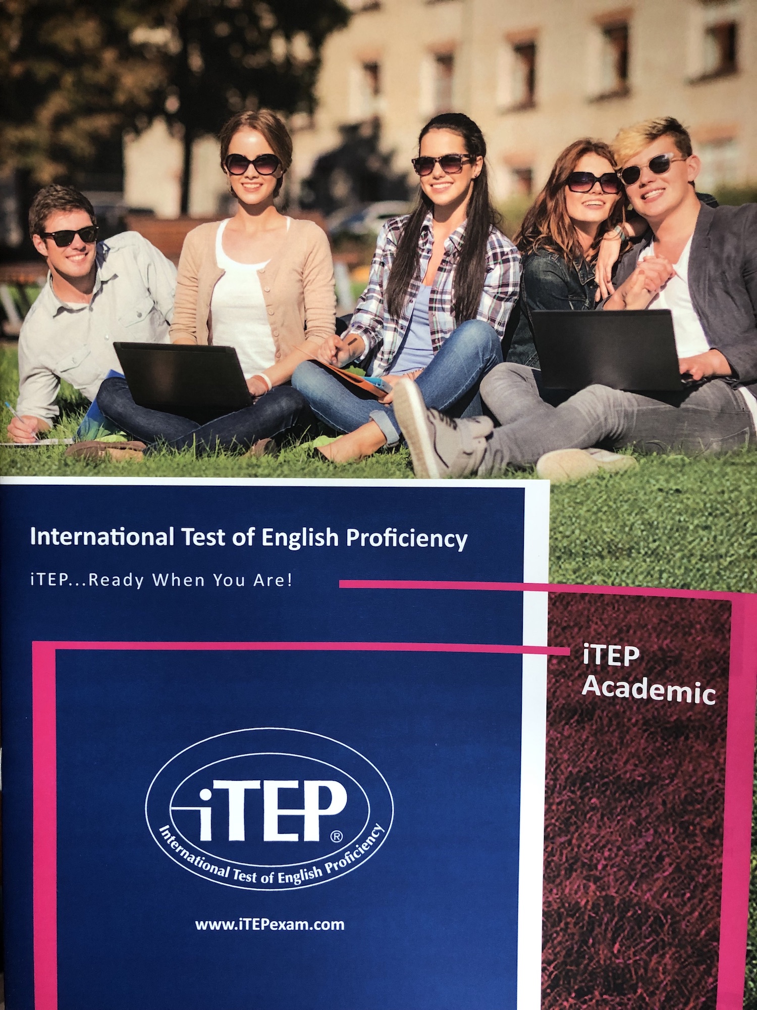 Academic Plus Your First Choice - Minimal Textures - Stunning High Resolution Collection